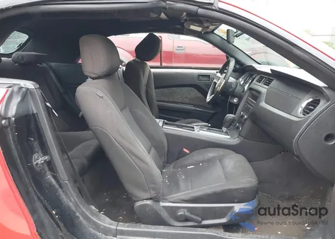 2013 Ford Mustang V6 from USA, damaged, VIN 1ZVBP8EM6D5221994